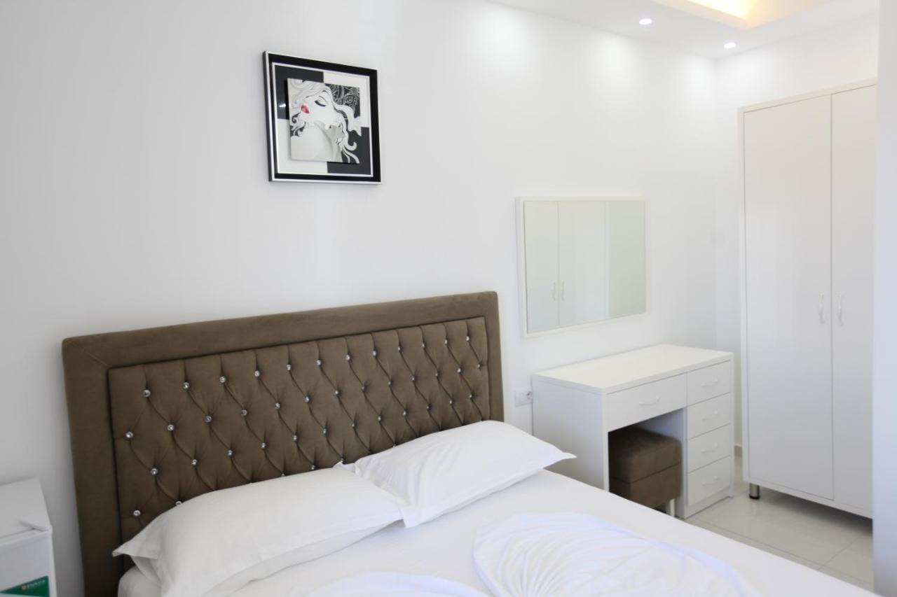 Anna Hotel Ksamil Eksteriør bilde
