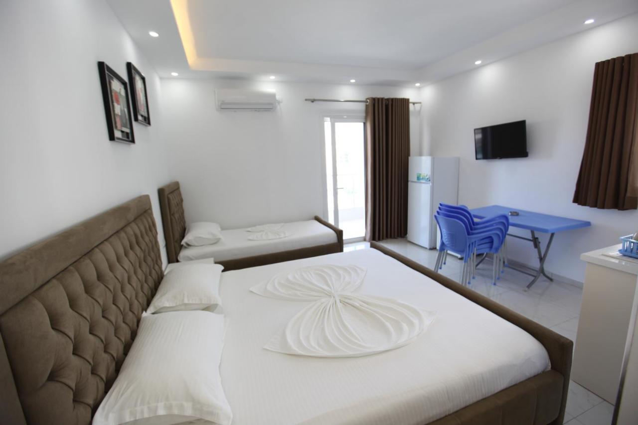 Anna Hotel Ksamil Eksteriør bilde