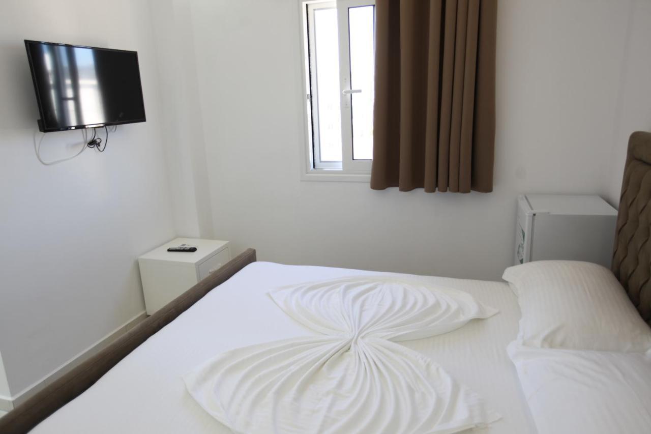 Anna Hotel Ksamil Eksteriør bilde