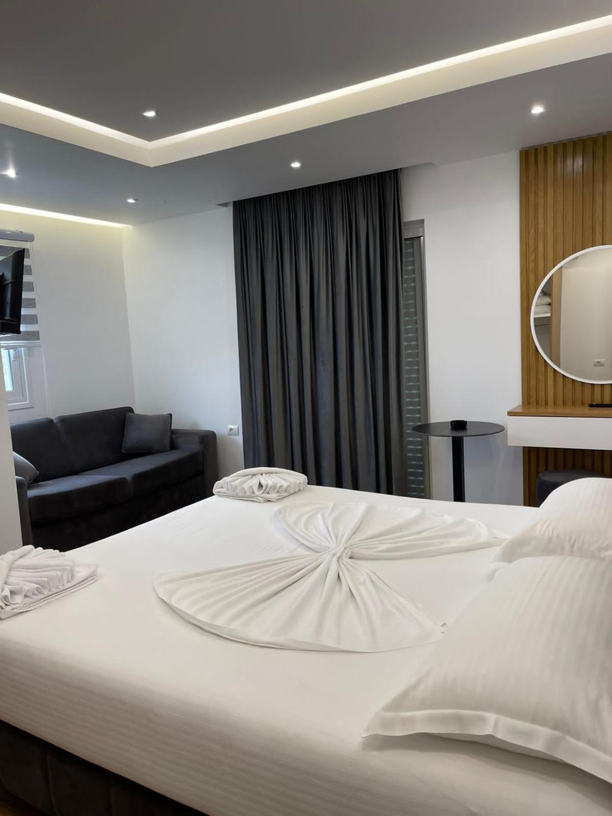 Anna Hotel Ksamil Eksteriør bilde