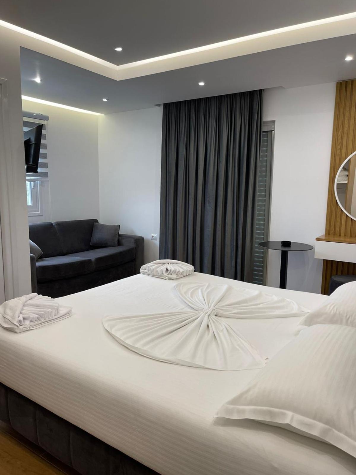Anna Hotel Ksamil Eksteriør bilde